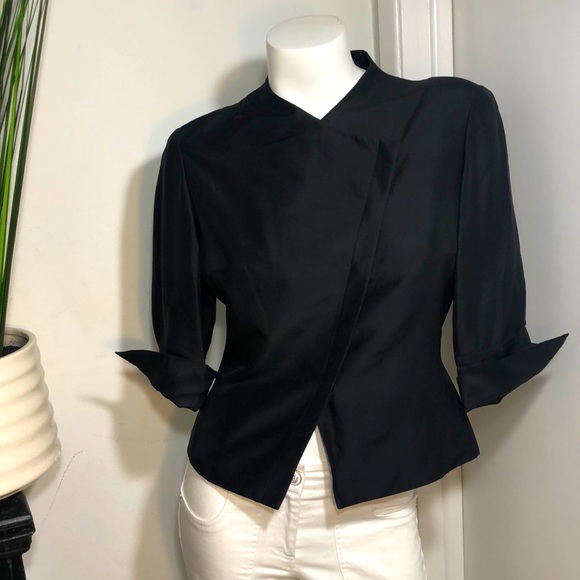 Adrianna Papell Jackets & Blazers - Adrianna Papell Modern 100% Silk Button Jacket Blazer